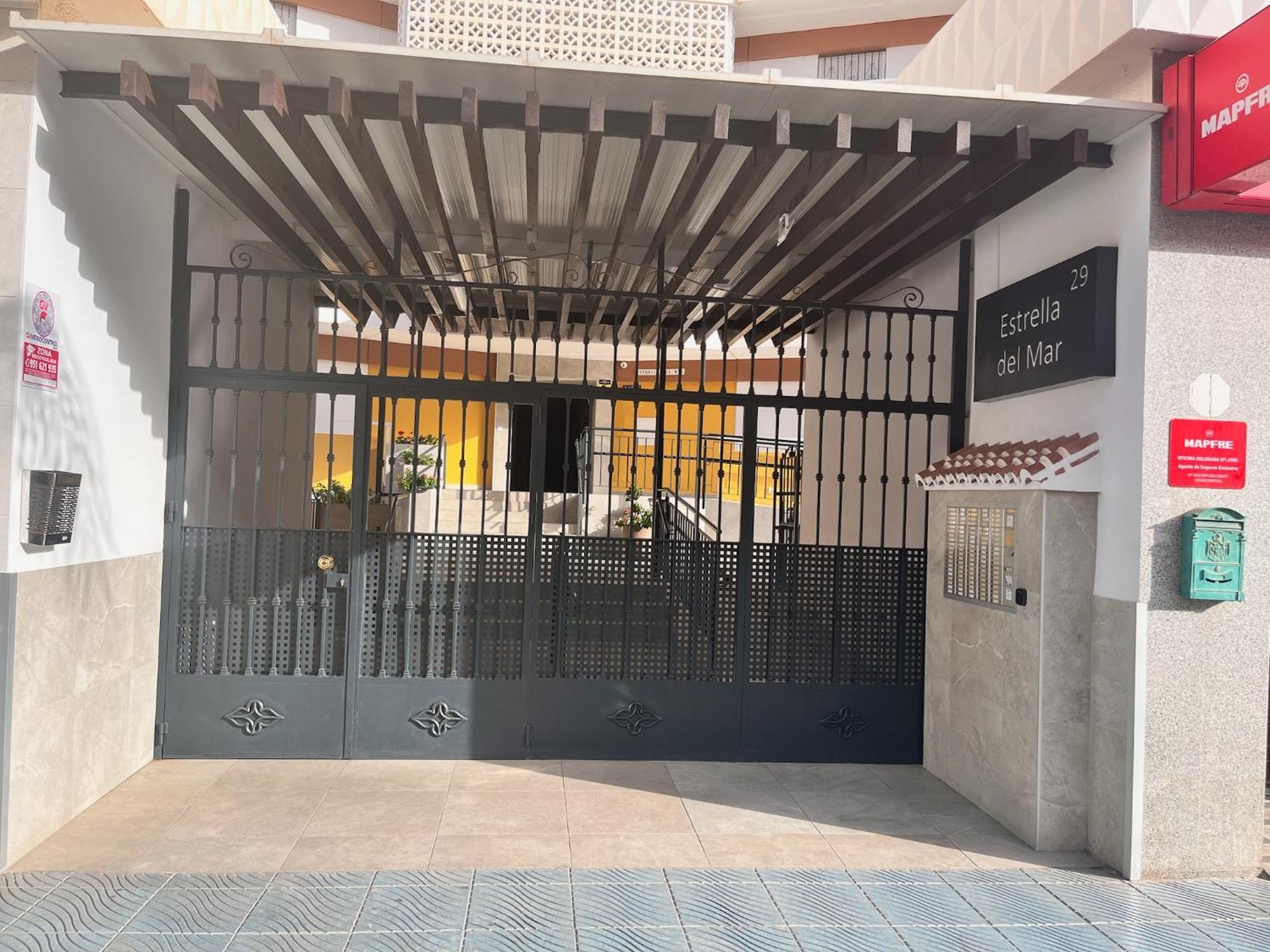 Estudio Estrella Del Mar Apartment Torre Del Mar Exterior photo